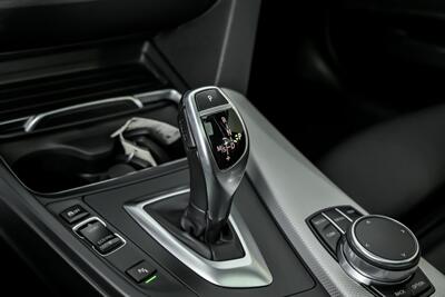 2017 BMW 340i xDrive-M SPORT!   - Photo 35 - Joliet, IL 60435