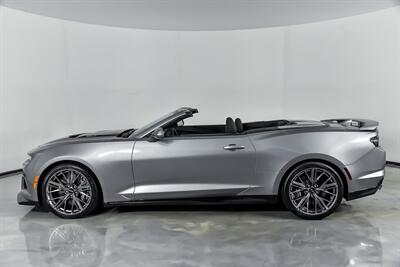2023 Chevrolet Camaro ZL1   - Photo 8 - Joliet, IL 60435