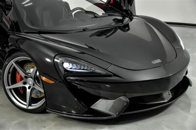 2017 McLaren 570GT   - Photo 3 - Joliet, IL 60435