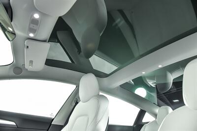 2022 Tesla Model 3 Performance   - Photo 22 - Joliet, IL 60435