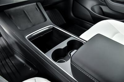 2022 Tesla Model 3 Performance   - Photo 43 - Joliet, IL 60435