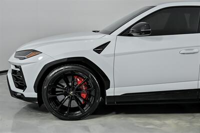 2022 Lamborghini Urus   - Photo 7 - Joliet, IL 60435