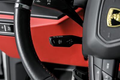 2022 Lamborghini Urus   - Photo 32 - Joliet, IL 60435
