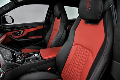 2022 Lamborghini Urus   - Photo 23 - Joliet, IL 60435