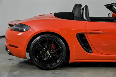 2018 Porsche 718 Boxster GTS - Photo 13 - Joliet, IL 60435