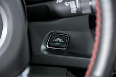 2017 Chevrolet Camaro SS   - Photo 34 - Joliet, IL 60435