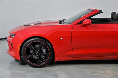 2017 Chevrolet Camaro SS   - Photo 7 - Joliet, IL 60435