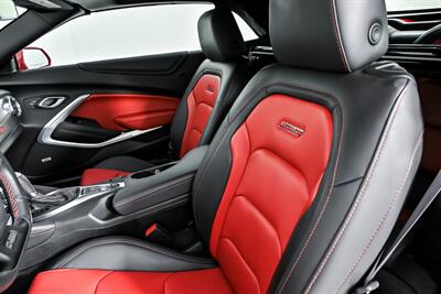 2017 Chevrolet Camaro SS   - Photo 26 - Joliet, IL 60435