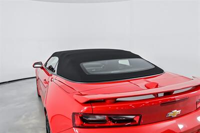 2017 Chevrolet Camaro SS   - Photo 19 - Joliet, IL 60435