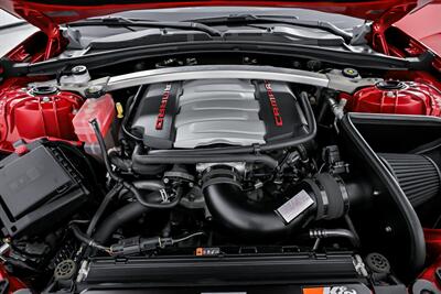 2017 Chevrolet Camaro SS   - Photo 16 - Joliet, IL 60435