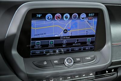 2017 Chevrolet Camaro SS   - Photo 37 - Joliet, IL 60435