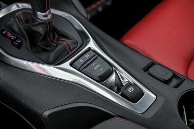 2017 Chevrolet Camaro SS   - Photo 41 - Joliet, IL 60435