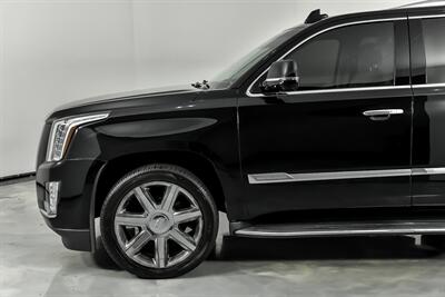 2016 Cadillac Escalade Premium Collection   - Photo 8 - Joliet, IL 60435