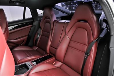 2018 Porsche Panamera   - Photo 25 - Joliet, IL 60435