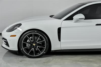 2018 Porsche Panamera   - Photo 7 - Joliet, IL 60435