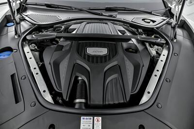 2018 Porsche Panamera   - Photo 17 - Joliet, IL 60435