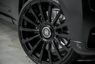 2023 Rolls-Royce Black Badge Cullinan -HUGE $473K MSRP-STARLIGHT-REAR THEATER - Photo 4 - Joliet, IL 60435