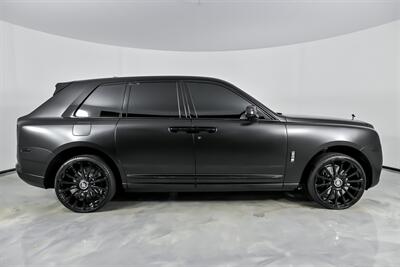 2023 Rolls-Royce Black Badge Cullinan -HUGE $473K MSRP-STARLIGHT-REAR THEATER - Photo 14 - Joliet, IL 60435