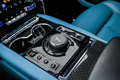 2023 Rolls-Royce Black Badge Cullinan   - Photo 42 - Joliet, IL 60435