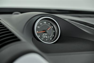 2017 Porsche Cayenne Platinum Edition   - Photo 33 - Joliet, IL 60435