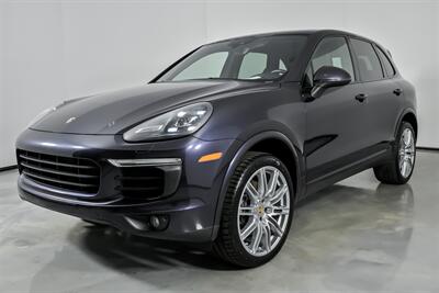 2017 Porsche Cayenne Platinum Edition   - Photo 6 - Joliet, IL 60435