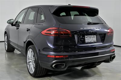 2017 Porsche Cayenne Platinum Edition   - Photo 10 - Joliet, IL 60435