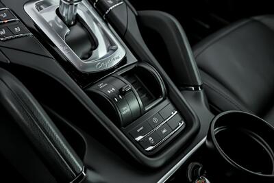 2017 Porsche Cayenne Platinum Edition   - Photo 39 - Joliet, IL 60435