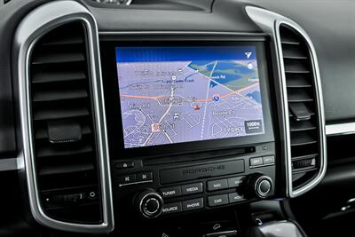 2017 Porsche Cayenne Platinum Edition   - Photo 36 - Joliet, IL 60435