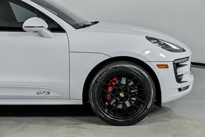 2018 Porsche Macan GTS   - Photo 15 - Joliet, IL 60435