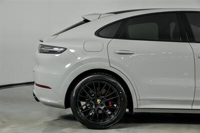 2021 Porsche Cayenne GTS Coupe - Photo 13 - Joliet, IL 60435