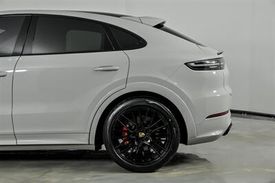 2021 Porsche Cayenne GTS Coupe - Photo 9 - Joliet, IL 60435