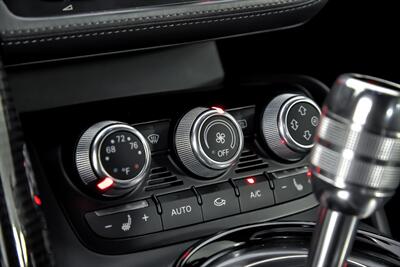 2014 Audi R8 5.2 quattro   - Photo 41 - Joliet, IL 60435