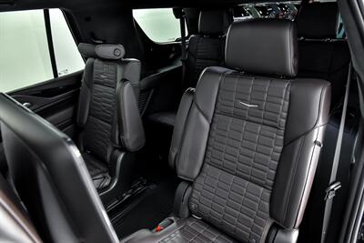 2021 Cadillac Escalade Sport Platinum   - Photo 24 - Joliet, IL 60435