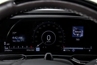 2021 Cadillac Escalade Sport Platinum   - Photo 29 - Joliet, IL 60435