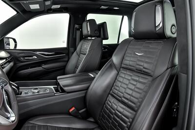 2021 Cadillac Escalade Sport Platinum   - Photo 22 - Joliet, IL 60435