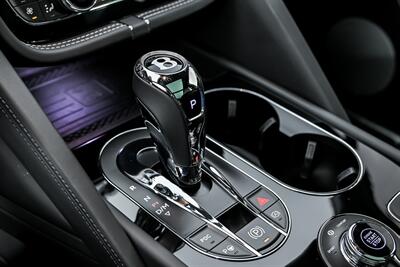 2021 Bentley Bentayga V8   - Photo 36 - Joliet, IL 60435