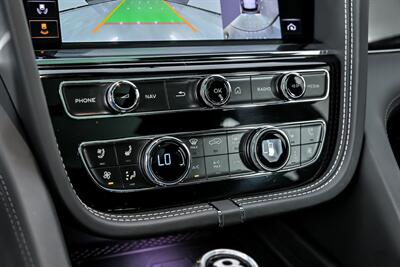 2021 Bentley Bentayga V8   - Photo 35 - Joliet, IL 60435