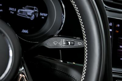 2021 Bentley Bentayga V8   - Photo 31 - Joliet, IL 60435