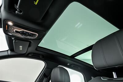 2021 Bentley Bentayga V8   - Photo 22 - Joliet, IL 60435