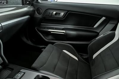 2022 Ford Mustang Shelby GT500-CARBON FIBER TRACK PACK   - Photo 36 - Joliet, IL 60435