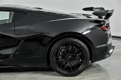 2023 Chevrolet Corvette Z06 3LZ-MASSIVE $150K MSRP - Photo 9 - Joliet, IL 60435
