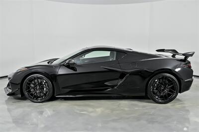 2023 Chevrolet Corvette Z06 3LZ-MASSIVE $150K MSRP - Photo 8 - Joliet, IL 60435