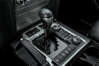2021 Toyota Land Cruiser Heritage Edition - Photo 35 - Joliet, IL 60435