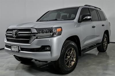 2021 Toyota Land Cruiser Heritage Edition - Photo 6 - Joliet, IL 60435