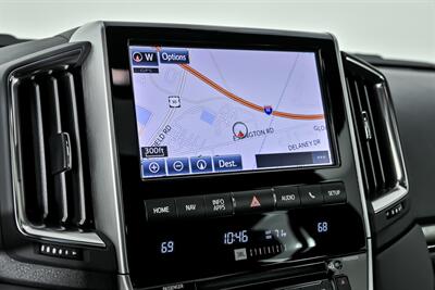 2021 Toyota Land Cruiser Heritage Edition - Photo 31 - Joliet, IL 60435
