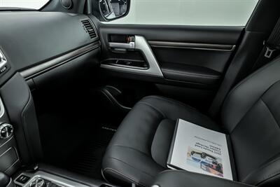 2021 Toyota Land Cruiser Heritage Edition - Photo 37 - Joliet, IL 60435