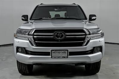 2021 Toyota Land Cruiser Heritage Edition - Photo 5 - Joliet, IL 60435