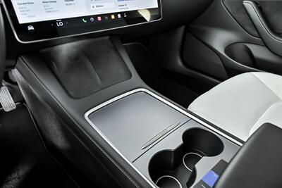 2023 Tesla Model 3 Long Range-WHITE ON WHITE!   - Photo 41 - Joliet, IL 60435