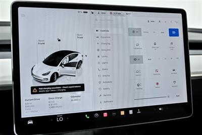 2023 Tesla Model 3 Long Range-WHITE ON WHITE!   - Photo 32 - Joliet, IL 60435