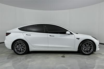 2023 Tesla Model 3 Long Range-WHITE ON WHITE!   - Photo 14 - Joliet, IL 60435